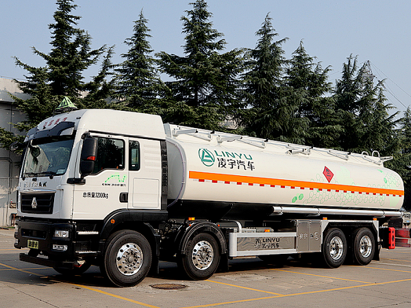 【2022“超虎想象”】凌宇全新液罐車，強(qiáng)勢(shì)來襲！