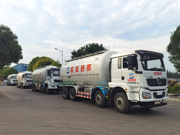 一分信任，十分責(zé)任，中集凌宇粉罐車交付六年老客戶！