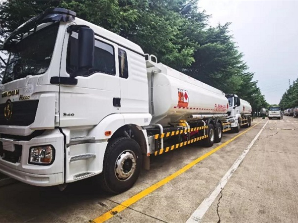 海外發(fā)車！中集凌宇實力交付，“量身定制”贏得市場贊譽！